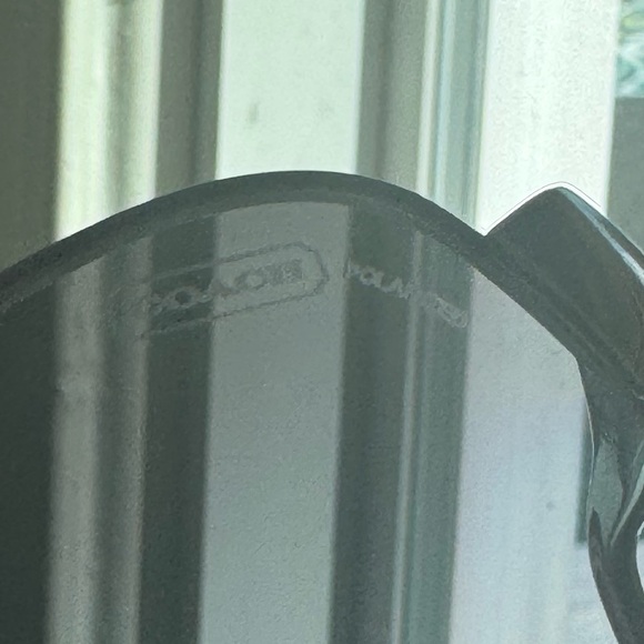 Authentic Coach Polarized Metal Aviator Sunglasses Kristina Style *Never Worn* - Picture 12 of 12